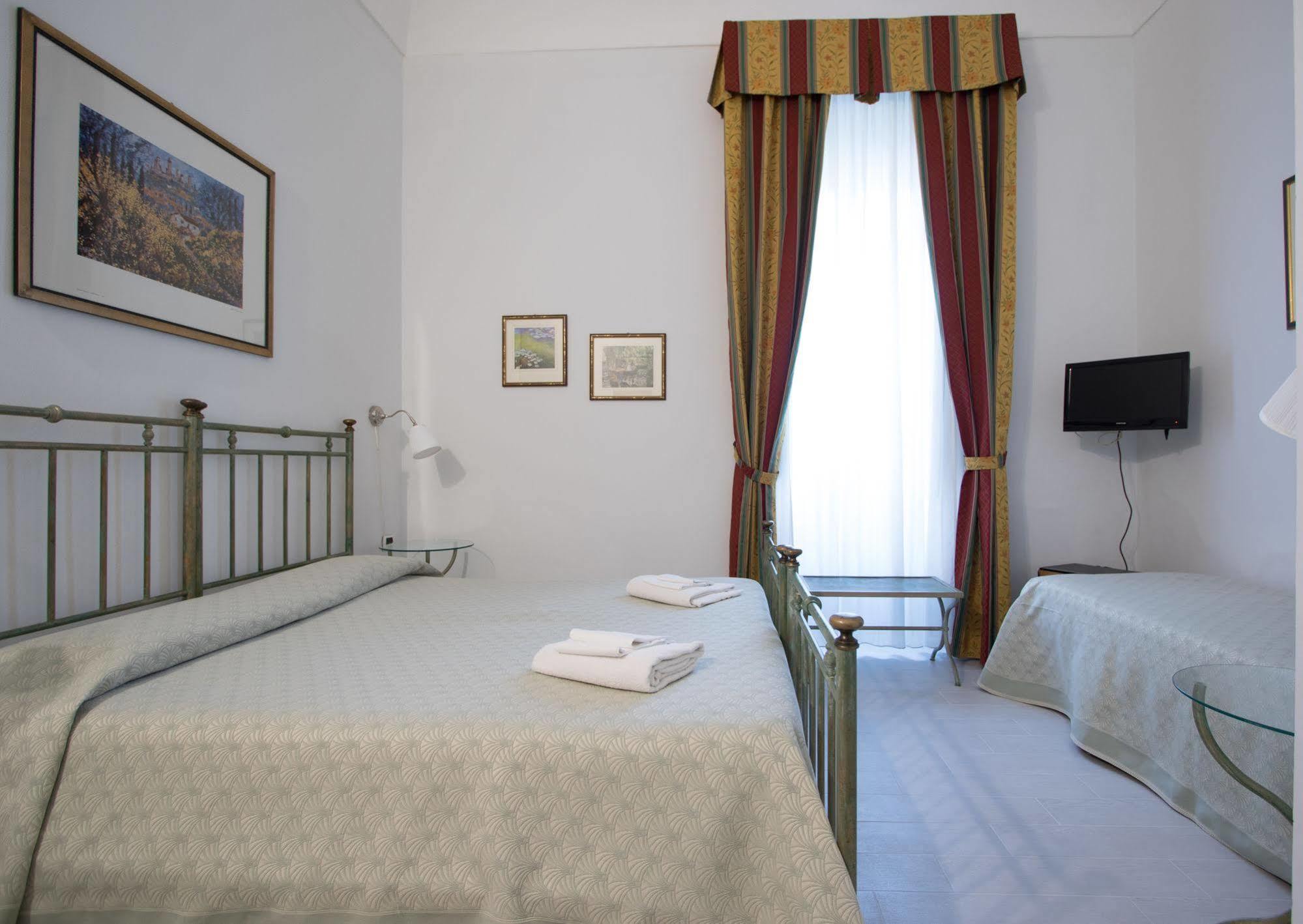 Hotel Posta Сиракузы Экстерьер фото